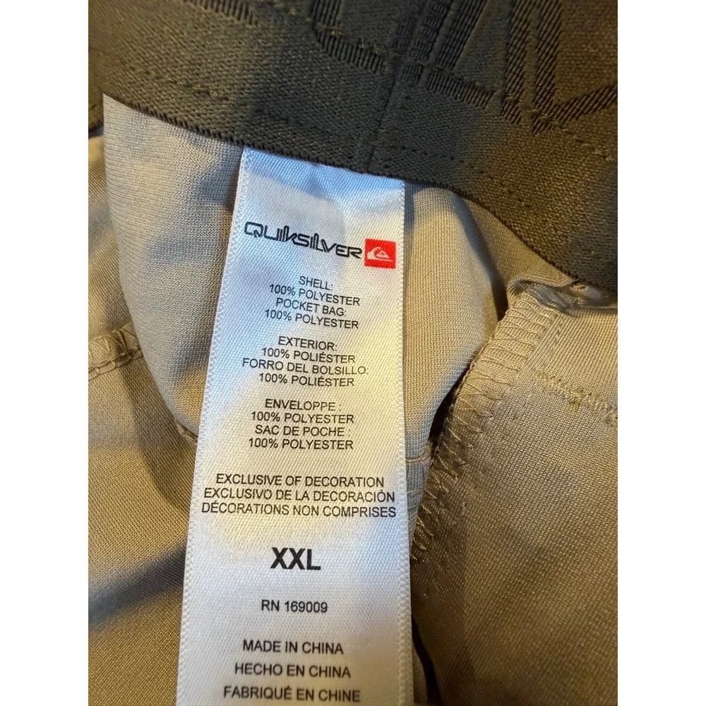 NWT Quiksilver Mens XXL Beige 4-Way Stretch Performance Shorts Gorpcore Hiking